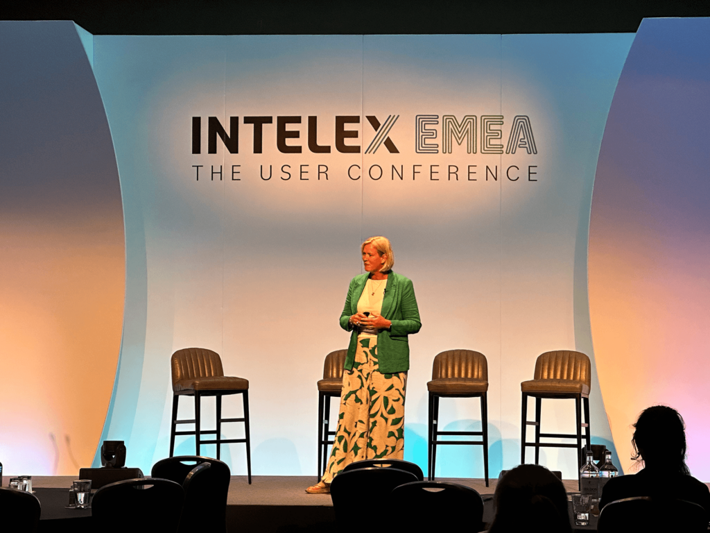 Day 1 of the EMEA User Conference ended with an amazing keynote by former RAF pilot and motivational speaker Mandy Hickson.